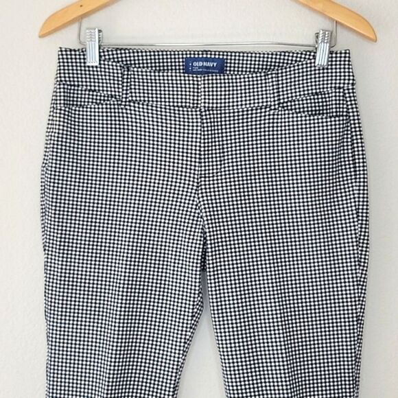 OLD NAVY Mid-Rise Pixie Pant Black White Checkered Gingham Pattern size 6R - Picture 2 of 13